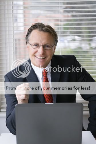 investor photo: happy investor happy_investor.jpg