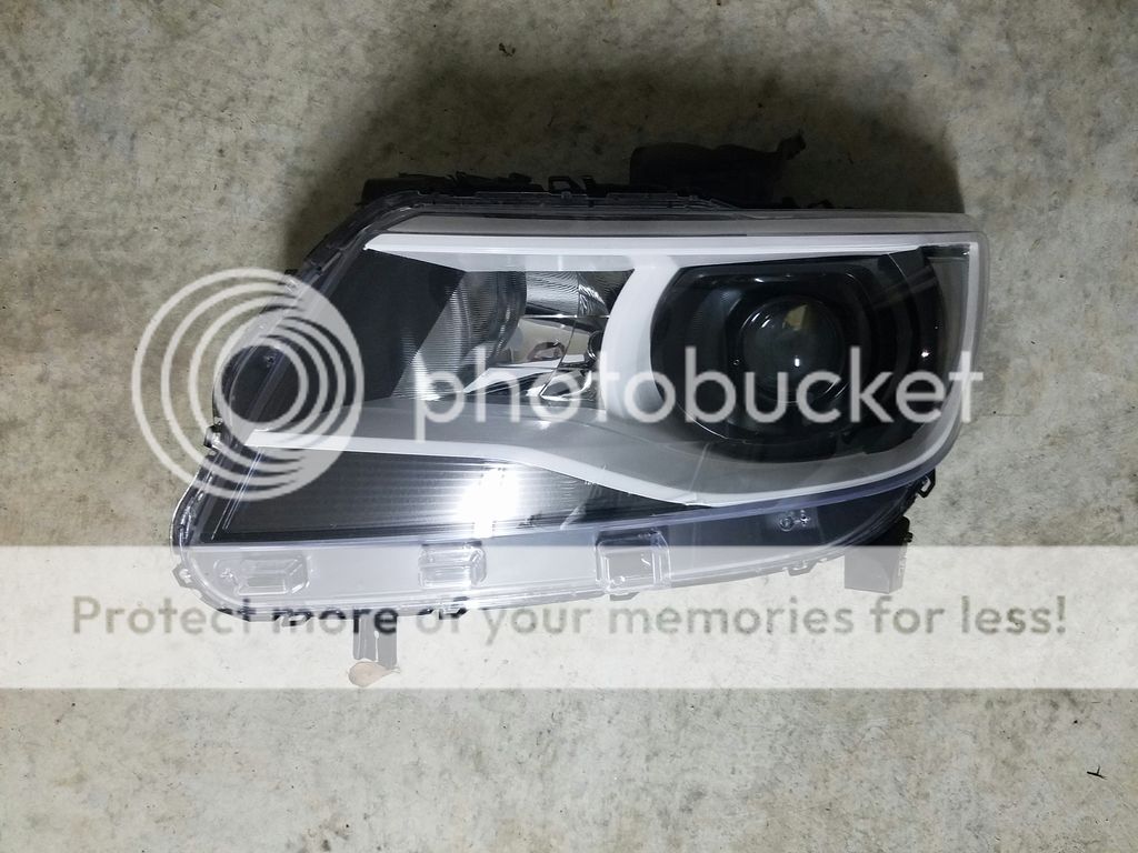 **DIY** Opening up a headlight assembly Chevy Colorado & GMC Canyon