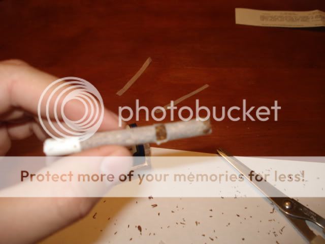 How To Roll A Joint Step By Step. This step is tricky but what I